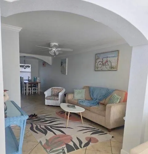 Steps To Beach-heated Pool-dock & Putting Apartment *