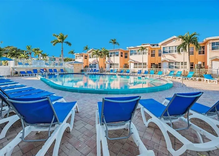 Apartment Steps To Beach-heated Pool-dock & Putting *